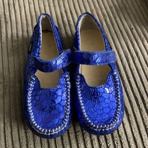 UMI leather Mary Janes size 10